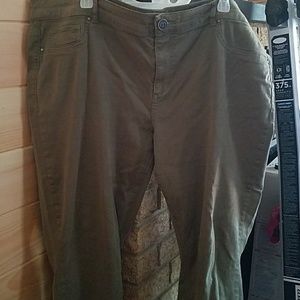 Maurices pants size 22 REG